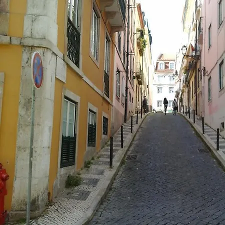 Apartment Chiado *
