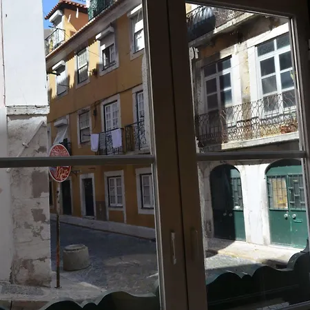 Chiado Apartment