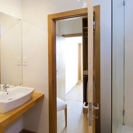 Chiado Apartman *
